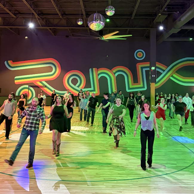 Line dancing crowd photo 2